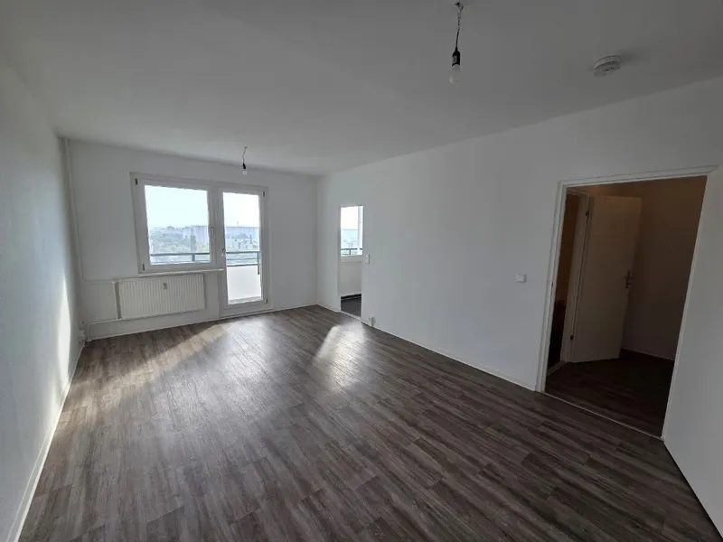 Dieser Ausblick überzeugt - 1-Zimmer-Wohnung mit Balkon ruft! — photo 1